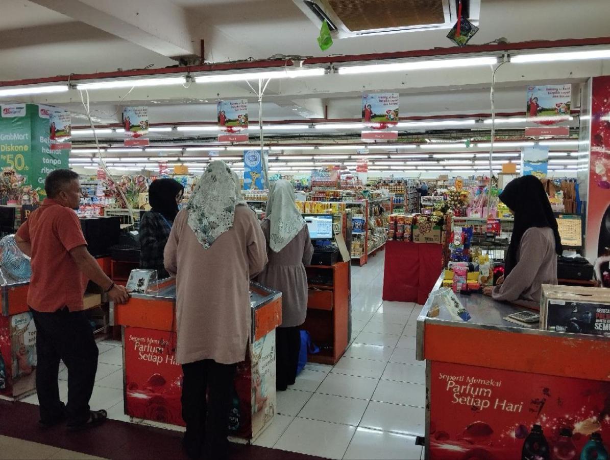 Hotel Syariah Selamat Sukabumi Extérieur photo